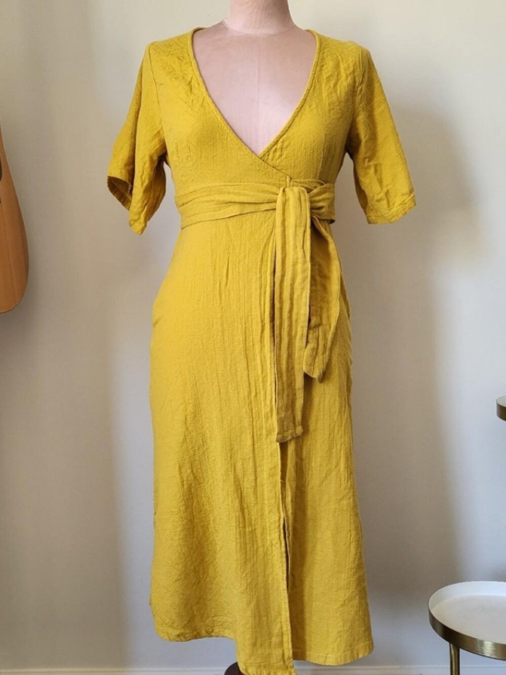 Urban Outfitters Women's Yellow and Gold Dress